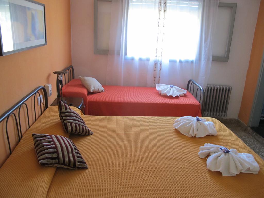 Bambi Hotel La Falda Eksteriør billede
